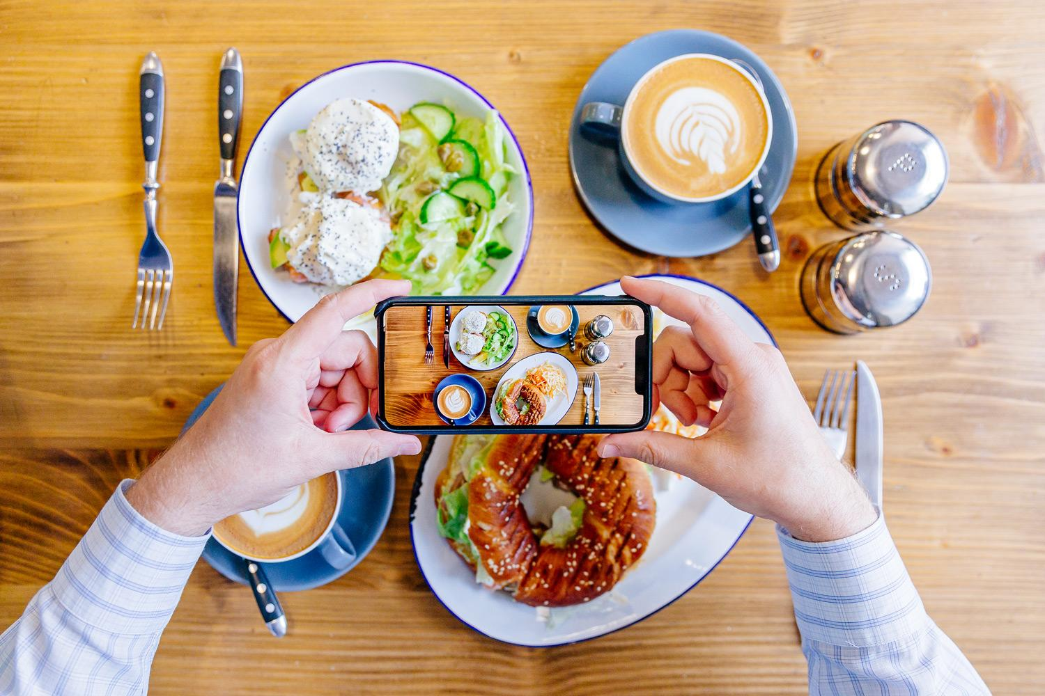 Tuyệt kỹ chụp ảnh đồ ăn đẹp bằng điện thoại, nhìn là muốn chén